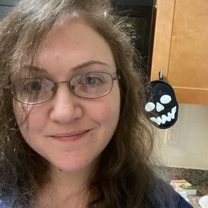 Meet your Posher, Sharon